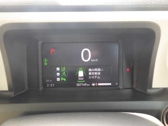 ホンダ Ｎ ＢＯＸ 千葉県 2024(令6)年 0.8万km プラチナホワイトパール ホンダセンシング/・衝突軽減ブレーキ（CMBS）/・車線維持支援システム（LKAS）/・アダプティブクルーズコントロール（ACC）/・後方誤発進抑制機能/・誤発進抑制機能/左パワースライドドア/右イージークローザードア/ディスプレイオーディオ/【Apple CarPlay　Android Auto対応】/【Bluetooth接続】/バックカメラ/前席シートヒーター/ETC/LEDヘッドライト/ウインカーミラー/コーナーセンサー/サイド/カーテンエアバッグ/Honda スマートキー