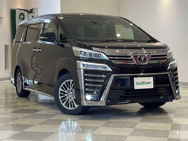 トヨタ ヴェルファイア エグゼクティブ ラウンジ Z 福井県 2018(平30)年 5.3万km バーニングブラッククリスタルシャインガラスフレーク 純正10.5インチSDナビ/フルセグTV/アラウンドビューモニター/フリップダウンモニター/トヨタセーフティセンス/・プリクラッシュセーフティ/・レーントレーシングアシスト/・レーダークルーズコントロール/・レーンディパーチャーアラート/・オートマチックハイビーム/・ロードサインアシスト/・プロアクティブドライビングアシスト/・フロントクロストラフィックアラート/・レーンチェンジアシスト/ブラインドスポットモニター/JBLプレミアムサウンドシステム/前後ドライブレコーダー/ETC2.0/両側パワースライドドア/パワーバックドア/ステアリングヒーター/1・2列目シートヒーター/1・2列目シートクーラー/1・2列目パワーシート/デジタルインナーミラー/100V電源/MTモード付AT/レザーシート/オートライト/3眼LEDヘッドライト/純正17インチアルミホイール/純正フロアマット/ステアリングスイッチ/プッシュスタート/スマートキー