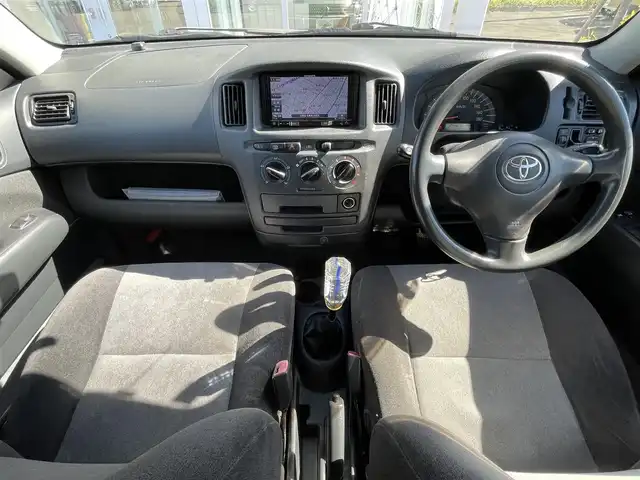トヨタ プロボックス ワゴン F エクストラパッケージ LTD 道央・札幌 2010(平22)年 11.3万km シルバーマイカM ・4WD/・社外ナビ/SD&CD&DVD&BT&フルセグTV&HDMI/・ABS/・パワーステアリング/・パワーウィンドウ/・電動格納ミラー/・ドアバイザー/・リモコンキー/・スペアキー/・純正フロアマット/・積込社外AW付冬タイヤ(175/65/R14)