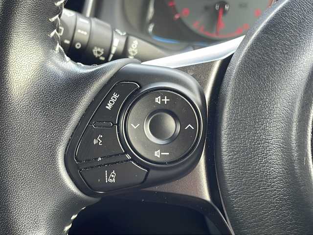 トヨタ ハリアー エレガンス GRスポーツ 山口県 2020(令2)年 3.8万km ホワイトパールクリスタルシャイン ワンオーナー/純正9インチナビ/・フルセグテレビ/・Bluetooth/・AM/FM/CD/DVD/バックカメラ/ETC/ドライブレコーダー/トヨタセーフティセンス/・プリクラッシュセーフティ/・レーンディパーチャーアラート/・オートマチックハイビーム/・レーダークルーズコントロール/D席パワーシート/純正LEDヘッドライト/スマートキー/スペアキー/純正フロアマット/サイドバイザー/アイドリングストップ/純正19インチAW