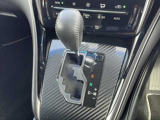 トヨタ ハリアー エレガンス GRスポーツ 山口県 2020(令2)年 3.8万km ホワイトパールクリスタルシャイン ワンオーナー/純正9インチナビ/・フルセグテレビ/・Bluetooth/・AM/FM/CD/DVD/バックカメラ/ETC/ドライブレコーダー/トヨタセーフティセンス/・プリクラッシュセーフティ/・レーンディパーチャーアラート/・オートマチックハイビーム/・レーダークルーズコントロール/D席パワーシート/純正LEDヘッドライト/スマートキー/スペアキー/純正フロアマット/サイドバイザー/アイドリングストップ/純正19インチAW