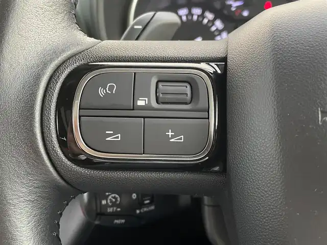シトロエン シトロエン ベルランゴ シャイン XTRパック 東京都 2020(令2)年 1万km サーブル AppleCarPlay/AndroidAuto/ブラインドスポットモニター/レーンキープアシスト/アダプティブクルーズコントロール/インテリジェントハイビーム/アンビエンスライト/パドルシフト/パノラマガラスルーフ/ブラックドアミラー/ブラックリアスポイラー/ブラックルーフレール/サイドカメラ/バックカメラ/ISOFIX/スマートキー/プッシュスタート/ETC/オーバーヘッドコンソール/シートバックテーブル