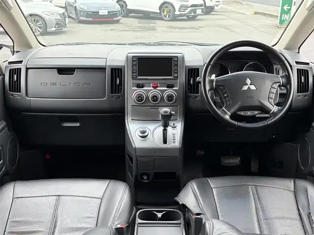 三菱 デリカＤ：５ G－Navi package 三重県 2008(平20)年 11.6万km ディープブラックマイカ ♪４WD/純正ナビ　/　・DVD再生・CD録音・TV/♪バック/左サイドカメラ/♪クルーズコントロール/♪パドルシフト/♪左側パワースライドドア/♪2WD/4WD切り替えスイッチ/♪キーレス/♪HIDヘッドライト/♪オートライト/♪革調シートカバー/♪革巻きステアリング/♪ステアリングスイッチ/♪電動格納ミラー/♪ウィンカーミラー/♪フロアマット/♪リアガラスフィルム施工/♪ドアバイザー/♪スペアタイヤ/♪横滑り防止機能(ASC)