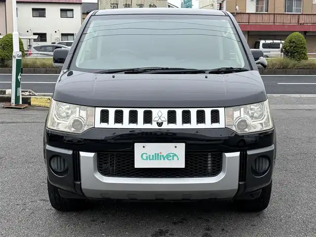 三菱 デリカＤ：５ G－Navi package 三重県 2008(平20)年 11.6万km ディープブラックマイカ ♪４WD/純正ナビ　/　・DVD再生・CD録音・TV/♪バック/左サイドカメラ/♪クルーズコントロール/♪パドルシフト/♪左側パワースライドドア/♪2WD/4WD切り替えスイッチ/♪キーレス/♪HIDヘッドライト/♪オートライト/♪革調シートカバー/♪革巻きステアリング/♪ステアリングスイッチ/♪電動格納ミラー/♪ウィンカーミラー/♪フロアマット/♪リアガラスフィルム施工/♪ドアバイザー/♪スペアタイヤ/♪横滑り防止機能(ASC)
