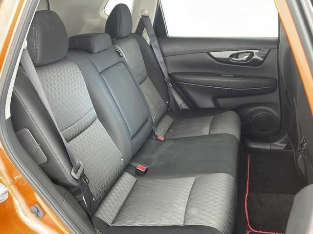 日産 エクストレイル ハイブリッド 20X エマージェンシーブレーキ 兵庫県 2017(平29)年 11.7万km プレミアムコロナオレンジ ・サンルーフ/・プロパイロット/・エマージェンシーブレーキ/・後側方車両検知警報/・ふらつき警報/・進入禁止警報/・フロント、リアソナー/・移動物検知機能/・BSM/・メーカーオプションナビ/・フルセグ＆BT＆USB＆DVD/・アラウンドビューモニター/・デジタルインナーミラー/・ステアリングリモコン/・電子パーキング/・オートホールド/・ミラーヒーター/・パワーバックドア/・スマートキー/・プッシュスタート/・フロアマット/・LEDライト/・純正17インチアルミホイール/・ルーフレール