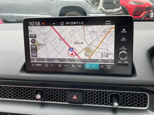 ホンダ シビック タイプR 神奈川県 2025(令7)年 0.1千km チャンピオンシップホワイト ワンオーナー/純正メモリーナビ・地デジTV/バックモニター/純正19インチAW/ブレンボブレーキ/LEDヘッドライト/ホンダセンシング/レーダークルーズコントロール/衝突軽減ブレーキ/LKA/BSM/純正USB/BT再生/ビルトインETC2.0/純正ゴムマット(前のみ)/プッシュスタート/スマートキー×2/保証書・取説あり