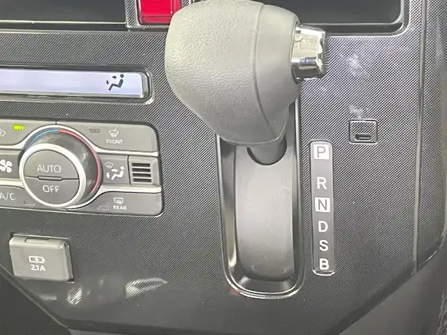 トヨタ ルーミー G 千葉県 2023(令5)年 0.9万km パールホワイトⅢ 禁煙車/スマートアシスト/社外ナビ/・MDV-D709BTW/・CD/DVD/BT/フルセグTV/バックカメラ/両側パワースライドドア/車線逸脱警報/コーナーセンサー/LEDヘッドライト/オートライト/オートハイビーム/リアロールサンシェイド/スマートキー/ETC/アイドリングストップ