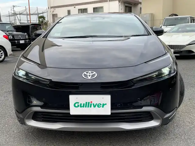 トヨタ プリウス G 神奈川県 2024(令6)年 2.6万km アティチュードブラックマイカ ワンオーナー/純正メモリナビ/地デジTV/パノラマモニター/ビルトインETC2.0/純正USB/Bluetooth/Miracast/前席シートヒーター/トヨタセーフティセンス/レーダークルーズコントロール/PCS/LDA/BSM/PDA/RCTA/PKSB/RSA/コーナーセンサー/純正19インチAW/LEDライト/オートハイビーム/前後ドライブレコーダー/AC100V/プッシュスタート/スマートキー×2/R6/7年ディーラー整備記録/保証書・ユーザーガイド