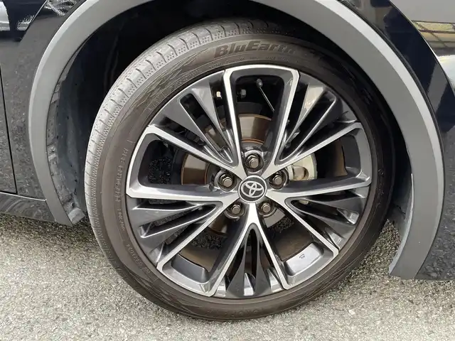 トヨタ プリウス G 神奈川県 2024(令6)年 2.6万km アティチュードブラックマイカ ワンオーナー/純正メモリナビ/地デジTV/パノラマモニター/ビルトインETC2.0/純正USB/Bluetooth/Miracast/前席シートヒーター/トヨタセーフティセンス/レーダークルーズコントロール/PCS/LDA/BSM/PDA/RCTA/PKSB/RSA/コーナーセンサー/純正19インチAW/LEDライト/オートハイビーム/前後ドライブレコーダー/AC100V/プッシュスタート/スマートキー×2/R6/7年ディーラー整備記録/保証書・ユーザーガイド