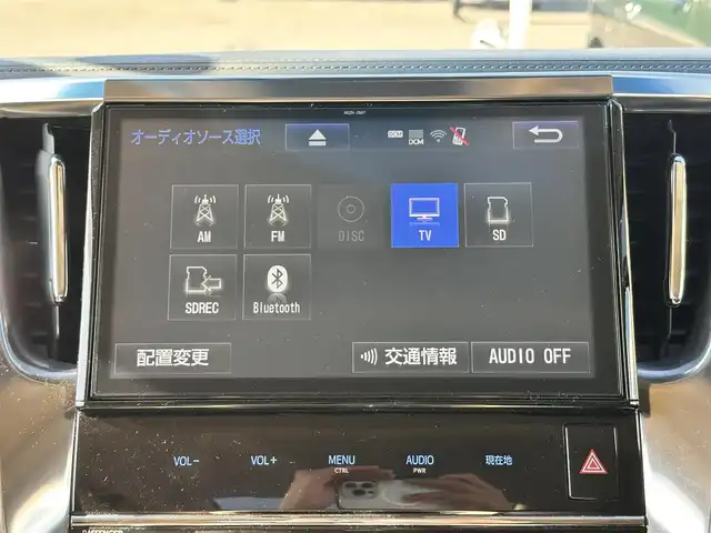 トヨタ アルファードハイブリット G Fパッケージ 宮城県 2018(平30)年 7.2万km ホワイトパールクリスタルシャイン ～メーカーOP～/ツインムーンルーフ/デジタルインナーミラー/インテリジェントクリアランスソナー/3眼LEDヘッドランプセット/・LEDイルミネーション機能付3眼LEDヘッドランプ/・シーケンシャルターンランプ/・アダプティブハイビームシステム/＝＝＝＝＝＝＝＝＝＝＝＝＝＝＝＝＝＝＝＝＝＝＝＝＝/～ディーラーOP～/純正10インチSDナビ/・フルセグ・CD・DVD・SD【録画機能付】・Bluetooth/モデリスタフルエアロ/バックカメラ/ビルドインETC/純正ドアバイザー/純正フロアマット/＝＝＝＝＝＝＝＝＝＝＝＝＝＝＝＝＝＝＝＝＝＝＝＝＝/ワンオーナー/セーフティセンス【予防安全パッケージ】/・プリクラッシュセーフティ/・レーダークルーズコントロール【全車追従機能付】/・オートマチックハイビーム/・レーントレーシングアシスト/・ロードサインアシスト/ベージュ革シート/・エアシート/・パワーシート/・シートヒーター/パワーバックドア/両側電動スライドドア/純正17インチアルミホイール/保証書/取扱説明書/スペアキー/記録簿