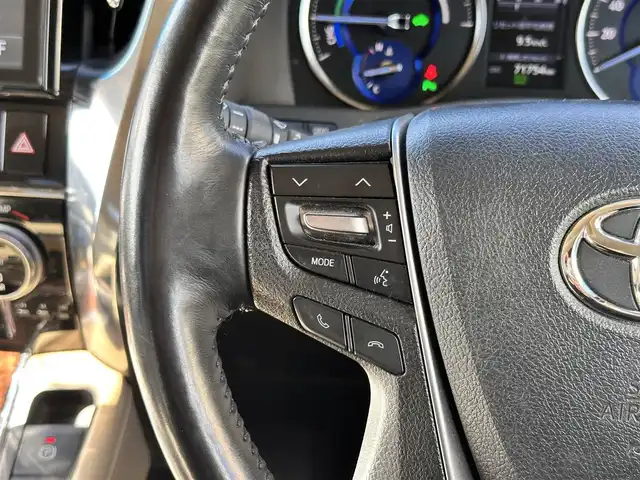 トヨタ アルファードハイブリット G Fパッケージ 宮城県 2018(平30)年 7.2万km ホワイトパールクリスタルシャイン ～メーカーOP～/ツインムーンルーフ/デジタルインナーミラー/インテリジェントクリアランスソナー/3眼LEDヘッドランプセット/・LEDイルミネーション機能付3眼LEDヘッドランプ/・シーケンシャルターンランプ/・アダプティブハイビームシステム/＝＝＝＝＝＝＝＝＝＝＝＝＝＝＝＝＝＝＝＝＝＝＝＝＝/～ディーラーOP～/純正10インチSDナビ/・フルセグ・CD・DVD・SD【録画機能付】・Bluetooth/モデリスタフルエアロ/バックカメラ/ビルドインETC/純正ドアバイザー/純正フロアマット/＝＝＝＝＝＝＝＝＝＝＝＝＝＝＝＝＝＝＝＝＝＝＝＝＝/ワンオーナー/セーフティセンス【予防安全パッケージ】/・プリクラッシュセーフティ/・レーダークルーズコントロール【全車追従機能付】/・オートマチックハイビーム/・レーントレーシングアシスト/・ロードサインアシスト/ベージュ革シート/・エアシート/・パワーシート/・シートヒーター/パワーバックドア/両側電動スライドドア/純正17インチアルミホイール/保証書/取扱説明書/スペアキー/記録簿