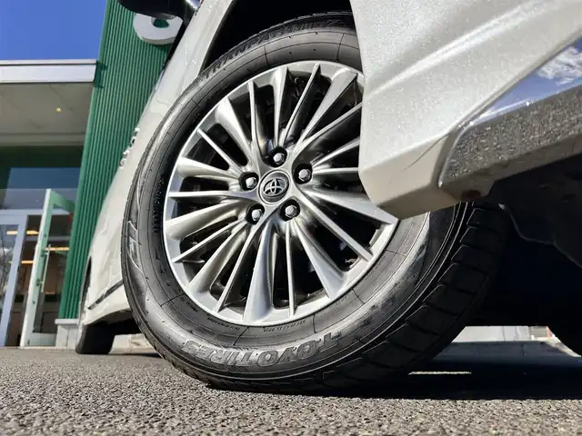 トヨタ アルファードハイブリット G Fパッケージ 宮城県 2018(平30)年 7.2万km ホワイトパールクリスタルシャイン ～メーカーOP～/ツインムーンルーフ/デジタルインナーミラー/インテリジェントクリアランスソナー/3眼LEDヘッドランプセット/・LEDイルミネーション機能付3眼LEDヘッドランプ/・シーケンシャルターンランプ/・アダプティブハイビームシステム/＝＝＝＝＝＝＝＝＝＝＝＝＝＝＝＝＝＝＝＝＝＝＝＝＝/～ディーラーOP～/純正10インチSDナビ/・フルセグ・CD・DVD・SD【録画機能付】・Bluetooth/モデリスタフルエアロ/バックカメラ/ビルドインETC/純正ドアバイザー/純正フロアマット/＝＝＝＝＝＝＝＝＝＝＝＝＝＝＝＝＝＝＝＝＝＝＝＝＝/ワンオーナー/セーフティセンス【予防安全パッケージ】/・プリクラッシュセーフティ/・レーダークルーズコントロール【全車追従機能付】/・オートマチックハイビーム/・レーントレーシングアシスト/・ロードサインアシスト/ベージュ革シート/・エアシート/・パワーシート/・シートヒーター/パワーバックドア/両側電動スライドドア/純正17インチアルミホイール/保証書/取扱説明書/スペアキー/記録簿