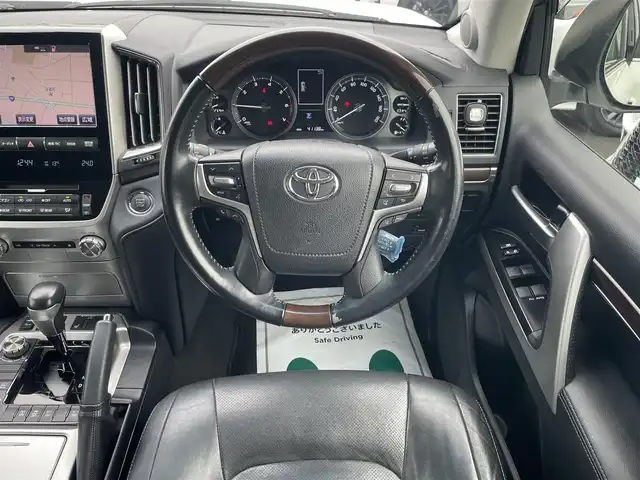 トヨタ ランドクルーザー AX Gセレクション 神奈川県 2019(令1)年 4.2万km パール