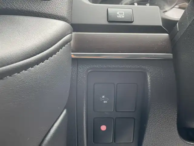 トヨタ ランドクルーザー AX Gセレクション 神奈川県 2019(令1)年 4.2万km パール