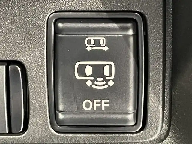 日産 セレナ e－パワー ハイウェイスター V 愛知県 2025(令7)年 0.1千km プリズムホワイト 登録済未使用車/純正１２．３インチディスプレイ/プロパイロット/アラウンドビューモニター/両側パワースライドドア/ハンズフリーオートスライドドア/電動パーキングブレーキ/ブレーキホールド/衝突軽減ブレーキ/ブラインドスポットモニター/車線逸脱警報/クリアランスソナー/先行車発進告知/ワイヤレス充電/デジタルインナーミラー/前後ドライブレコーダー/ビルトインＥＴＣ２．０/USB＆HDMI入力端子/ＬＥＤヘッドライト/オートハイビーム/ISOFIX/純正16インチアルミホイール