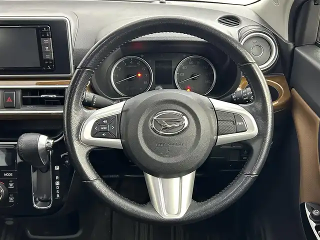 ダイハツ キャスト スタイル GターボプライムコレSAⅢ 道央・札幌 2018(平30)年 5.3万km ダークエメラルドマイカ ・４WD/・純正SDナビ/　CD/DVD/SD/USB/BT/フルセグTV/・ステアリングスイッチ/・全方位カメラ/・ETC/・ドライブレコーダー前方/・ハーフレザーシート/・D+N席シートヒーター/・スマートアシストIII/・衝突被害軽減ブレーキ/・レーンキープアシスト/・ソナー/・アイドリングストップ/・横滑り防止装置/・オートマチックハイビーム/・オートライト/・LEDヘッドライト/・LED室内灯/・純正ドアバイザー/・社外フロアマット/・プッシュスタート/・スマートキー/・スペアキー/・取/保