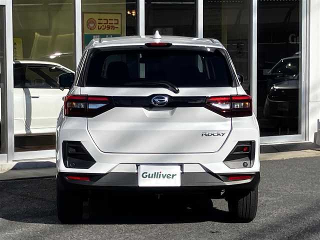 ダイハツ ロッキー プレミアム G 山口県 2024(令6)年 0.9万km シャイニングホワイトパール 社外メモリーナビ/＆フルセグTV＆バックカメラ/フロアマット/純正LEDヘッドライト/純正フォグランプ(前後)/純正17インチアルミ/スマートキー/エンジンプッシュスタート/クルーズコントロール