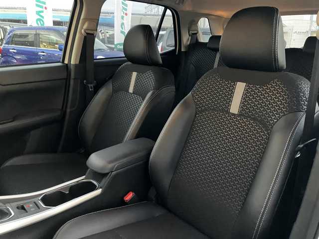 ダイハツ ロッキー プレミアム G 山口県 2024(令6)年 0.9万km シャイニングホワイトパール 社外メモリーナビ/＆フルセグTV＆バックカメラ/フロアマット/純正LEDヘッドライト/純正フォグランプ(前後)/純正17インチアルミ/スマートキー/エンジンプッシュスタート/クルーズコントロール