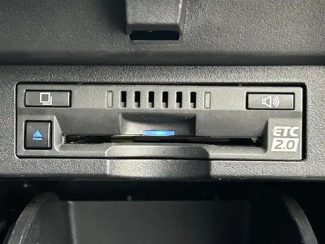 トヨタ アルファード S タイプゴールド 千葉県 2021(令3)年 4.6万km ホワイトパールクリスタルシャイン 禁煙車/純正ディスプレイオーディオ/　ナビキッド/CD/DVD/BT/USB/フルセグ/フリップダウンモニター/サンルーフ/両側パワースライドドア/パワーバックドア/トヨタセーフティセンス/・プリクラッシュセーフティ/・オートマチックハイビーム /・レーンディパーチャーアラート（LDA）/・ロードサインアシスト（RSA）/・セカンダリーコリジョンブレーキ/・先行車発進お知らせ機能/ETC2.0/電子パーキング/オートホールド/バックカメラ/スマートキー＆プッシュスタート