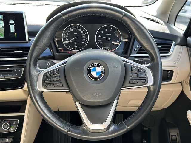 ＢＭＷ ２１８ｉ