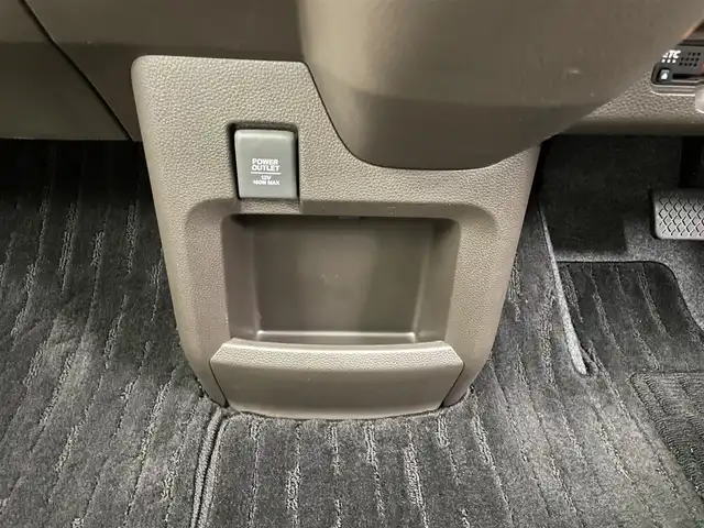 ホンダ Ｎ ＷＧＮ L ホンダセンシング 千葉県 2019(令1)年 0.8万km ホライズンシーブルーパール 純正9インチメモリナビ/　(CD DVD BT MSV USB TV)/バックカメラ/ビルトインETC/ホンダセンシング/・衝突軽減ブレーキ/・誤発進抑制機能/・歩行者事故低減ステアリング/・先行車発進お知らせ機能/・標識認識機能/・路外逸脱抑制機能/・渋滞追従機能付きアダクティブクルーズコントロール/・車線維持支援システム/・後方誤発進抑制機能/・オートハイビーム/横滑り防止装置/前後コーナーセンサー/電動パーキングブレーキ/ブレーキホールドスイッチ/LEDライト/フォグランプ/ヘッドライトレベライザー/Modulo製14インチAW/ドアバイザー/D席シートヒーター/充電用USB端子/プッシュスタート/スマートキー/取扱説明書