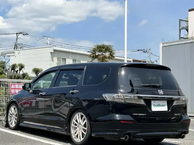 ホンダ オデッセイ アブソルート 静岡県 2012(平24)年 9.1万km プレミアムスパークルブラックパール ユーザー買取車両/純正HDDナビ/　【DVD/BT/TV】/純正LEDライト/3列シート/バックカメラ/ETC/シフトノブ/ハーフレザー/スペアキー/USB端子