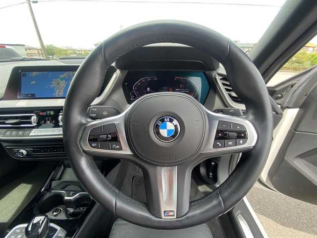 ＢＭＷ ２１８ｄ グランクーペ Mスポーツ 福岡県 2020(令2)年 5万km アルピンホワイトⅢ ・アクティブクルーズコントロール/・純正HDDナビ/USB/Bluetooth/AppleCarPla/y/・バックカメラ/・黒革シート/シートヒーター/・前後ドライブレコーダー/・ETC/・純正18AW/・プッシュスタート/・パーキングアシスト/・アイドリングストップ/・スマートキー/・フルフラットシート/・パワーシート/・レーンキープアシスト/・オートライト/・LEDライト