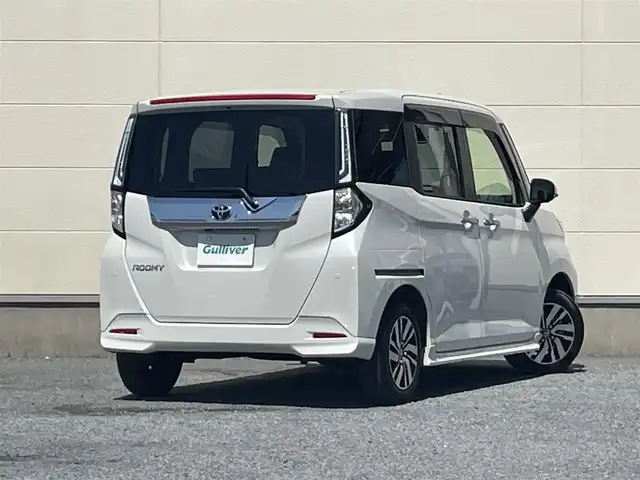 トヨタ ルーミー カスタムG 茨城県 2024(令6)年 0.9万km パールホワイトⅢ ワンオーナー/革巻きステアリング/ステアリングスイッチ/レーダークルーズコントロール/LEDヘッドライト/電子式パーキング/両側パワースライドドア/ETC/社外ナビ/パノラミックビューカメラ/フロアマット/プッシュスタート
