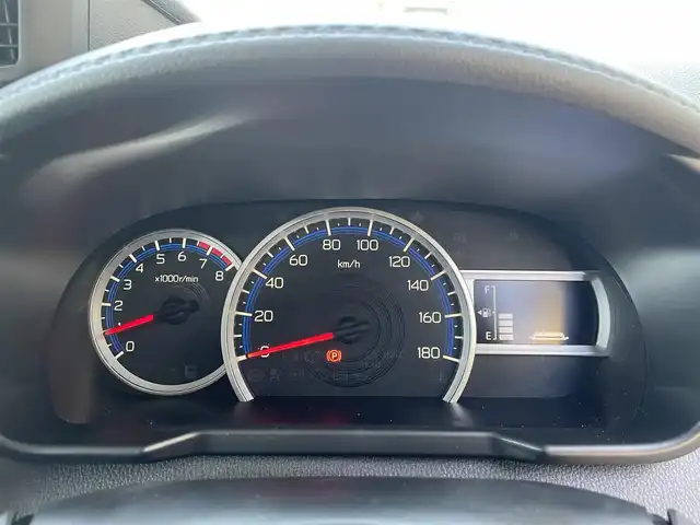 トヨタ ルーミー カスタムG 茨城県 2024(令6)年 0.9万km パールホワイトⅢ ワンオーナー/革巻きステアリング/ステアリングスイッチ/レーダークルーズコントロール/LEDヘッドライト/電子式パーキング/両側パワースライドドア/ETC/社外ナビ/パノラミックビューカメラ/フロアマット/プッシュスタート