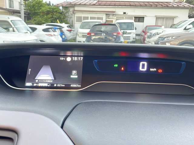 日産 セレナ e－パワー ハイウェイスター V 福島県 2021(令3)年 4.1万km ブリリアントホワイトパール ・ワンオーナー車/・SDナビ/・BT/フルセグ/FM＆AM/・AppleCarPlay/・360°ビューモニター/・プロパイロット/・クルーズコントロール（追従あり）/・ETC/・ドライブレコーダー（前方のみ）/・横滑り防止装置/・ブラインドスポットモニタリング/・LEDヘッドライト/・オートライト/・3列シート/・WAC/・100V電源/・純正16インチAW/・純正フロアマット/・プッシュスタート/・スマートキー/・社外AWスタッドレスタイヤ4本積載/　（195/60R16）/・ドアバイザー/・ルーフテント（JAMES　BAROUD）