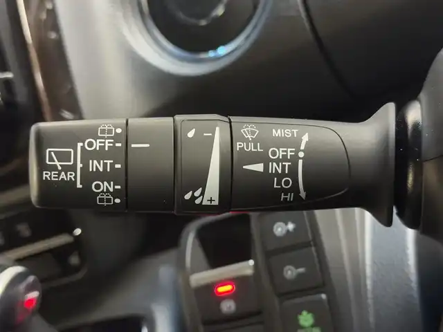 ホンダ Ｎ ＢＯＸ カスタム L コーディネートスタイル 三重県 2022(令4)年 2万km ミッドナイトブルービームM ガソリン/FF/インパネCVT/純正 8インチナビ VXU-217NBi/（CD/DVD/RADIO/TV/SD/Music Rack/USB/iPod/Bluetooth/CarPlay）/バックカメラ/両側パワースライドドア/ドライブレコーダー 前後/ビルトイン ETC（ナビ連動）/Honda SENSING/・衝突軽減ブレーキ［CMBS］/・車線維持支援システム［LKAS］/・アダプティブクルーズコントロール［ACC］/・路外逸脱抑制機能/・先行車発進お知らせ機能/・標識認識機能/・オートハイビーム機能/装備/・ハーフレザーシート/・シートヒーター（D/N）/・オートエアコン/・電子パーキングブレーキ＆ブレーキホールド機能/・ステアリングスイッチ/・プッシュスタート/・充電用（x2）＆入力用（x1）USBジャック/・純正14inAW/・保/・スマートキーx2