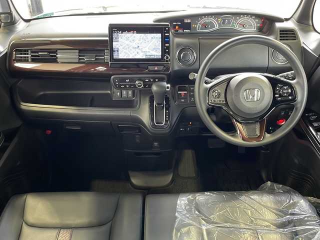 ホンダ Ｎ ＢＯＸ カスタム L コーディネートスタイル 愛媛県 2022(令4)年 2万km ミッドナイトブルービームM Honda SENSING/・衝突軽減ブレーキ［CMBS］/・車線維持支援システム［LKAS］/・アダプティブクルーズコントロール［ACC］/・路外逸脱抑制機能/・先行車発進お知らせ機能/・標識認識機能/・オートハイビーム機能/純正 8インチナビ VXU-217NBi/CD/DVD/RADIO/TV/SD/MusicRack/USB/iPod/Bluetooth/CarPlay/バックカメラ/両側パワースライドドア/ドライブレコーダー 前後/ビルトイン ETC（ナビ連動）/装備/ハーフレザーシート/シートヒーター（D/N）/オートエアコン/電子パーキングブレーキ＆ブレーキホールド機能/ステアリングスイッチ/プッシュスタート/充電用（x2）＆入力用（x1）USBジャック/純正14インチアルミホイール/スマートキーx2