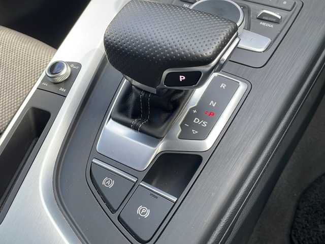 アウディ Ａ５ SB 45TFSIクワトロ スポーツ 道央・札幌 2018(平30)年 2.5万km グレイシアホワイトメタリック 4WD/純正ナビ/　(フルセグTV/AM/AM/CD/DVD/SD/AUX/BT)/全周囲カメラ/電動パーキング/オートブレーキホールド/前席パワーシート/前席シートヒーター/ステアリングスイッチ/パーキングアシスト/ドライブモード選択/前後コーナーセンサー/クルーズコントロール/パワーバックドア/純正アルミホイール/ETC2.0/スペアキー