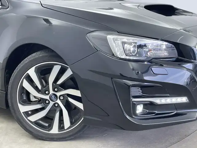 スバル レヴォーグ 1．6GTアイサイト Vスポーツ 新潟県 2020(令2)年 2.2万km クリスタルブラックシリカ 純正SDナビ/Bluetooth・USB・CD・DVD・BD・AM・FM/バックカメラ　/フルセグ　/衝突被害軽減システム/ブラインドスポットモニター/レーンキープアシスト　/追従クルーズコントロール/前後コーナーセンサー　/D席パワーシート　/前席シートヒーター　/前方ドライブレコーダー/オートブレーキホールド　/LEDオートライト/オートマチックハイビーム/ステアリングスイッチ/アイドリングストップ/MTモード付AT/スマートキー/スペアキー/純正１８インチアルミホイール