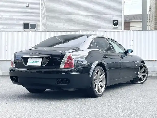 マセラティ クワトロポルテ スポーツGT S 栃木県 2008(平20)年 5.3万km 黒 純正ナビ（CD/TV）/パワーシート/シートヒーター/赤革シート/バックカメラ/ETC/純正20inAW/コーナーセンサー/リアパワーウインドウ対策済/保証書/取扱説明書