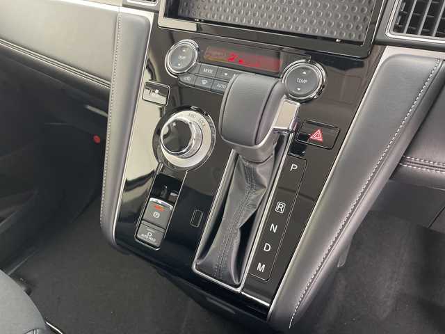 三菱 デリカＤ：５ シャモニー 愛知県 2025(令7)年 0.1千km 黒Ⅱ 登録済未使用車/両側パワースライドドア/レーダークルーズコントロール/シートヒーター/バックカメラ/電動リアゲート/パワーシート/純正アルミホイール/ブラインドスポットモニター/LEDヘッドライト/パドルシフト/ステアリングヒーター/オートマチックハイビーム/衝突軽減システム/ステアリングスイッチ/スマートキー/プッシュスタート