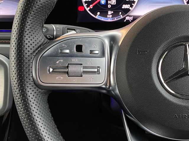 メルセデス・ベンツ ゲレンデヴァーゲン Ｇ３５０ｄ マヌファクトゥーアエディション 福岡県 2020(令2)年 1万km ダイヤモンドホワイト レーダーセーフティパッケージ/サンルーフ/黒革シート/前席エアシート/全席シートヒーター/純正ナビ/Applecarplay/全方位カメラ/フルセグTV/Burmester/アダプティブダンピングサスペンション/ブラックスモークLEDライト/黒塗装20インチアルミホイール/前後ドライブレコーダー/ETC2.0/取扱説明書/保証書/スペアキー×1
