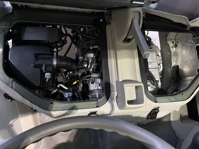 スズキ エブリイ PC 新潟県 2025(令7)年 0.5万km クールカーキPM 4WD/デュアルカメラブレーキサポート/ハイルーフ/両側スライドドア/LEDオートライト/シートヒーター/コーナーセンサー/レーンキープアシスト/パワーウィンドウ/エアコン/リモコンキー/スペアキー/電格ミラー/USB充電