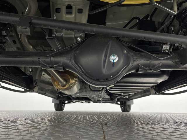 スズキ エブリイ PC 新潟県 2025(令7)年 0.5万km クールカーキPM 4WD/デュアルカメラブレーキサポート/ハイルーフ/両側スライドドア/LEDオートライト/シートヒーター/コーナーセンサー/レーンキープアシスト/パワーウィンドウ/エアコン/リモコンキー/スペアキー/電格ミラー/USB充電