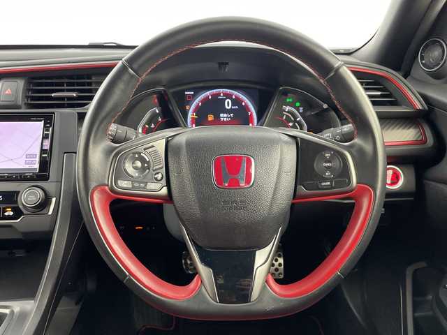 ホンダ シビック タイプR 愛知県 2017(平29)年 5.5万km クリスタルブラックパール 純正７インチナビ/（AppleCarPlay/Bluetooth/DVD再生//ミュージックラック/CD再生）/バックカメラ/ビルトインETC/クルーズコントロール/アイドリングストップ/ドライブモードスイッチ/LEDヘッドランプ/オートライト/20インチ純正アルミホイール/Brembo赤キャリパー/デジタルメーター/ダウンサス/電子パーキングブレーキ/オートホールド/エアロパーツ/保証書/取扱説明書/スペアキー