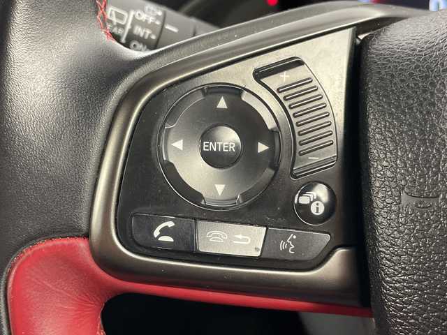 ホンダ シビック タイプR 愛知県 2017(平29)年 5.5万km クリスタルブラックパール 純正７インチナビ/（AppleCarPlay/Bluetooth/DVD再生//ミュージックラック/CD再生）/バックカメラ/ビルトインETC/クルーズコントロール/アイドリングストップ/ドライブモードスイッチ/LEDヘッドランプ/オートライト/20インチ純正アルミホイール/Brembo赤キャリパー/デジタルメーター/ダウンサス/電子パーキングブレーキ/オートホールド/エアロパーツ/保証書/取扱説明書/スペアキー