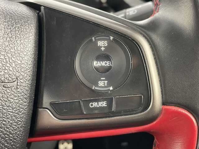 ホンダ シビック タイプR 愛知県 2017(平29)年 5.5万km クリスタルブラックパール 純正７インチナビ/（AppleCarPlay/Bluetooth/DVD再生//ミュージックラック/CD再生）/バックカメラ/ビルトインETC/クルーズコントロール/アイドリングストップ/ドライブモードスイッチ/LEDヘッドランプ/オートライト/20インチ純正アルミホイール/Brembo赤キャリパー/デジタルメーター/ダウンサス/電子パーキングブレーキ/オートホールド/エアロパーツ/保証書/取扱説明書/スペアキー
