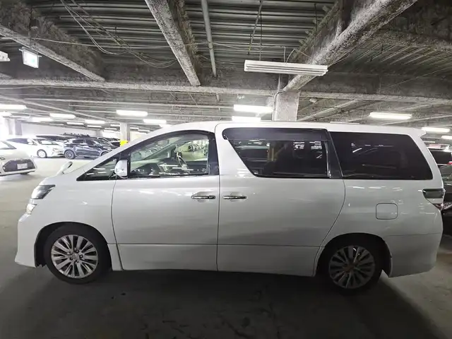 トヨタ ヴェルファイア 2．4Z 島根県 2012(平24)年 7.5万km ホワイトパールクリスタルシャイン 〇純正ナビ/〇フルセグTV/〇両側パワースライドドア/〇バックカメラ/〇ビルトインETC/〇SRSエアバッグ/〇オートライト/〇左右独立温度調整オートエアコン/〇ディンプル革巻きステアリングホイール/〇ダークグレートリコットシート/〇純正18インチアルミホイール/〇クリアランスソナー/〇スマートエントリー/〇禁煙車