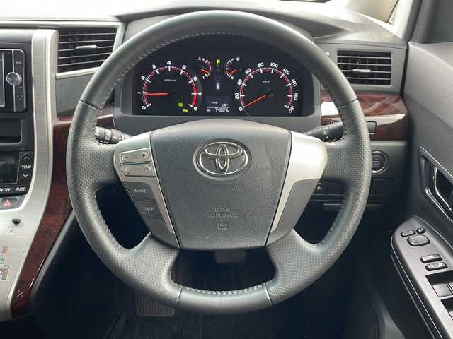 トヨタ ヴェルファイア 2．4Z 島根県 2012(平24)年 7.5万km ホワイトパールクリスタルシャイン 純正ナビ/フルセグTV/両側パワースライドドア/バックカメラ/ビルトインETC/クリアランスソナー/バックソナー/HIDヘッドランプ/オートライト/SRSエアバッグ/デュアルオートエアコン/ディンプル革巻きステアリングホイール/ダークグレートリコットシート/純正18インチアルミホイール/スマートキー/プッシュエンジンスタート/禁煙車