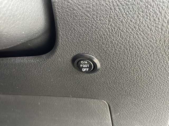 トヨタ ヴェルファイア 2．4Z 島根県 2012(平24)年 7.5万km ホワイトパールクリスタルシャイン 純正ナビ/フルセグTV/両側パワースライドドア/バックカメラ/ビルトインETC/クリアランスソナー/バックソナー/HIDヘッドランプ/オートライト/SRSエアバッグ/デュアルオートエアコン/ディンプル革巻きステアリングホイール/ダークグレートリコットシート/純正18インチアルミホイール/スマートキー/プッシュエンジンスタート/禁煙車