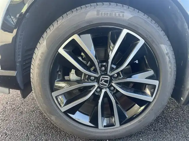 ホンダ ヴェゼル ハイブリッド e:HEV Z 長崎県 2021(令3)年 3.1万km プレミアムサンライトホワイトパール ワンオーナー車両/純正ディスプレイオーディオ（ナビ機能、フルセグ、AM、FM、BTオーディオ、AppleCarPlay、AndroidAuto）/バックカメラ/電動リアゲート/クルーズコントロール/パドルシフト/DNシートヒーター/ハーフレザー調シートカバー/ETC/BSM/電動パーキング/パーキングセンサー/電動格納ウインカーミラー