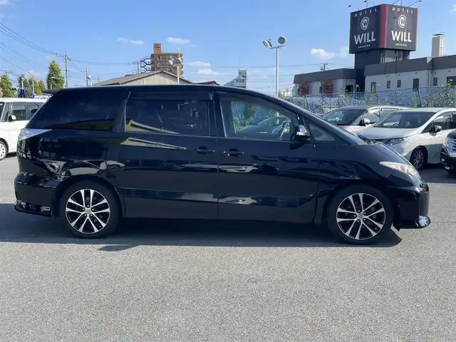 トヨタ エスティマ アエラス 東京都 2013(平25)年 8.7万km ブラック (株)IDOMが運営する【じしゃロン昭島店】の自社ローン専用車両になります。こちらは現金またはオートローンご利用時の価格です。自社ローンご希望の方は別途その旨お申付け下さい/ディーラーOPナビ/BT/SD/CD/DVD/フルセグTV/バックカメラ/エンジンスタートボタン/純正ETC/両側パワースライドドア/スマートキー/電動格納ミラー/純正フロアマット