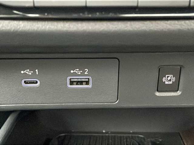 日産 オーラ G FOUR レザーエディション 福島県 2023(令5)年 1.1万km ピュアホワイトパール 4WD ワンオーナー 寒冷地仕様 純正9型ナビ フルセグTV Bluetooth 全方位モニター プロパイロット BOSEサウンド ETC オートライト LEDライト レーンキープ スマートキー