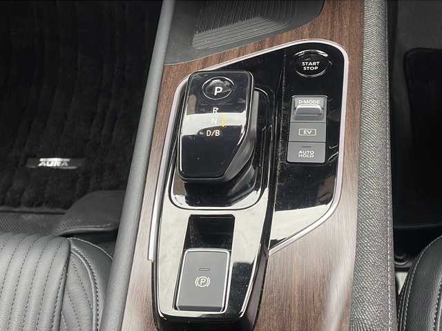 日産 オーラ G FOUR レザーエディション 福島県 2023(令5)年 1.1万km ピュアホワイトパール 4WD ワンオーナー 寒冷地仕様 純正9型ナビ フルセグTV Bluetooth 全方位モニター プロパイロット BOSEサウンド ETC オートライト LEDライト レーンキープ スマートキー