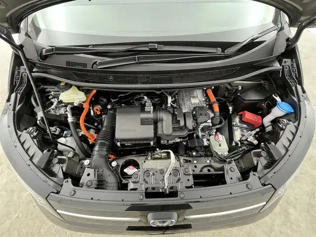 ホンダ フリード ハイブリット e:HEV AIR EX 千葉県 2025(令7)年 0.1千km クリスタルブラックパール 登録済未使用車/純正9インチナビ/・LXM-242VFNi/・BT/ACP/AA/フルセグ/Honda SENSING/・衝突軽減ブレーキ（CMBS）/・先行車発進お知らせ機能/・歩行者事故低減ステアリング/・路外逸脱抑制機能/・標識認識機能/・渋滞追従機能付アダプティブクルーズコントロール（ACC）/・車線維持支援システム（LKAS）/・トラフィックジャムアシスト（渋滞運転支援機能）/・誤発進抑制機能/・後方誤発進抑制機能/・近距離衝突軽減ブレーキ/・急アクセル抑制機能/・パーキングセンサーシステム/・オートハイビーム/両側パワースライドドア/バックカメラ/ブラインドスポットインフォメーション/リアクーラー/前席シートヒーター/LEDヘッドライト/スマートキー/スペアキー/純正15インチアルミホイール/取扱説明書/保証書